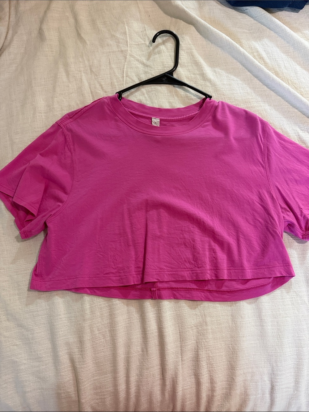 Lululemon cropped love tee